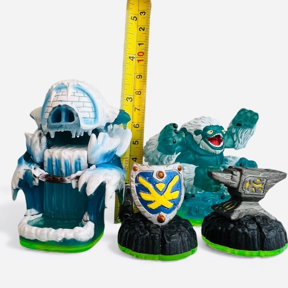Skylanders SPYRO'S ADVENTURE-4 Pack- Empire Of Ice, Slam Bam, Shield, Anvil 2011 - Picture 11 of 11